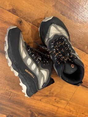 Merrell Kids Moab Juniors Mid Black Gray Orange Waterproof Hiking Boots Size 8